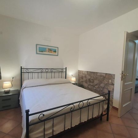 Casa Pepe - Fondi Vertice Rooms Eksteriør billede