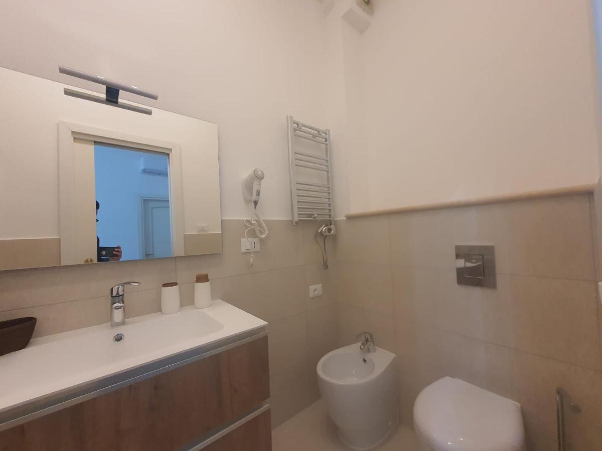 Casa Pepe - Fondi Vertice Rooms Eksteriør billede