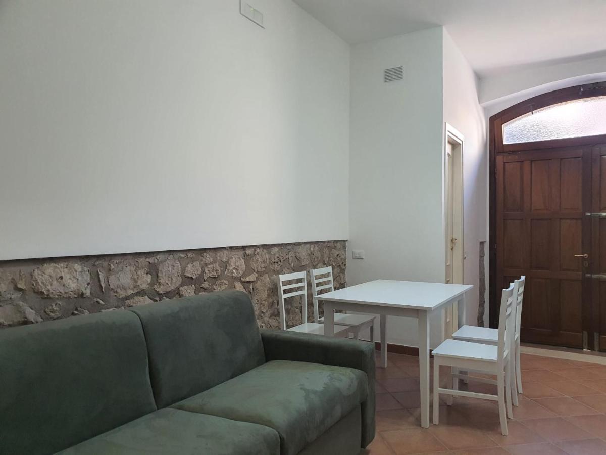 Casa Pepe - Fondi Vertice Rooms Eksteriør billede
